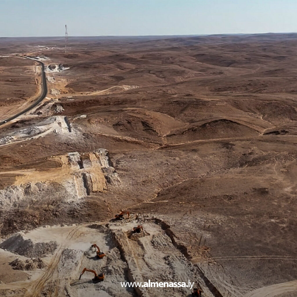 Extra 5.jpg20 5 نائب القائد العام يتفقد مشروع الطريق الدولي الجنوبي "سرت - سوكنة – سبها"