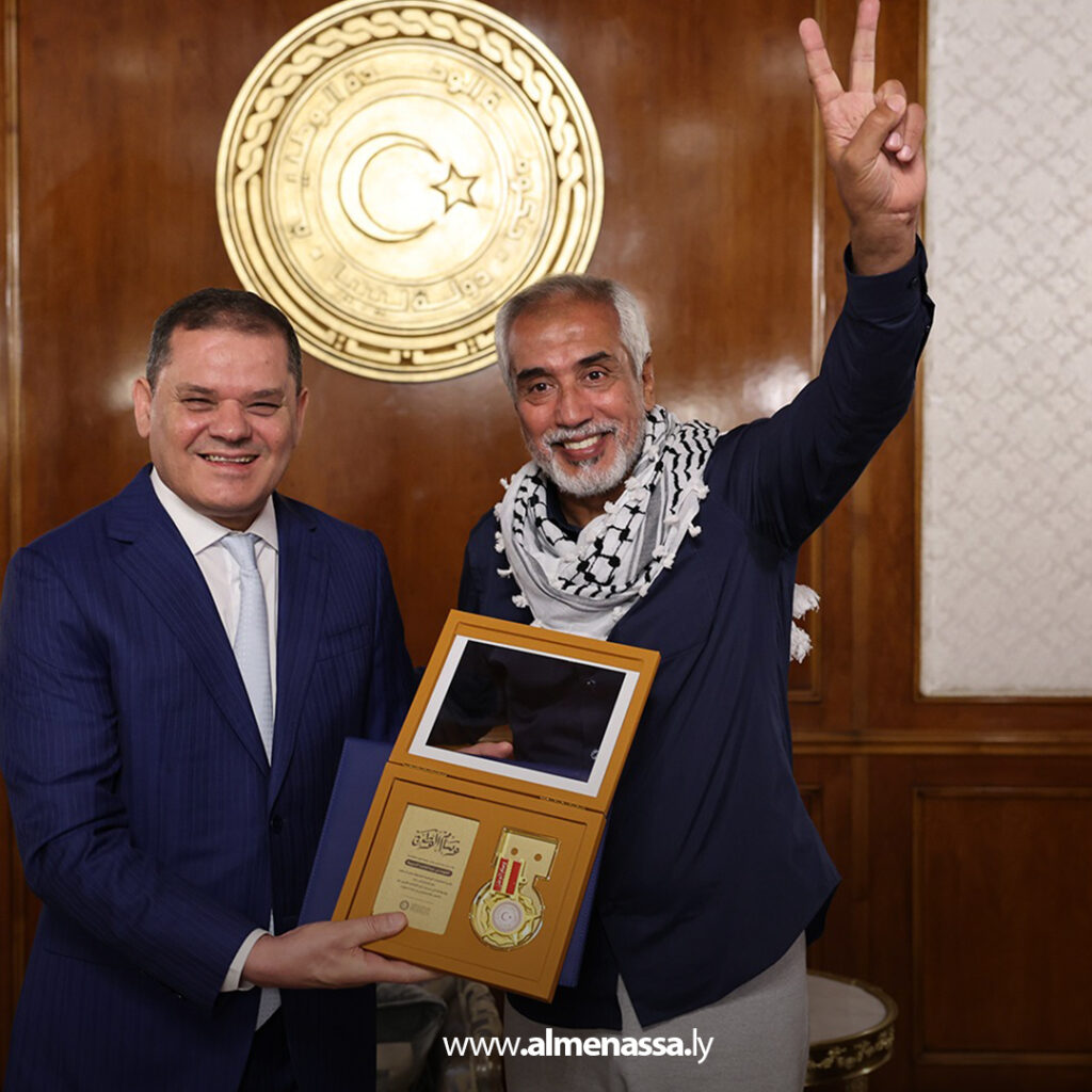 Extra 53 الدبيبة يكرم المشاركين في “قافلة الصمود” إلى غزة