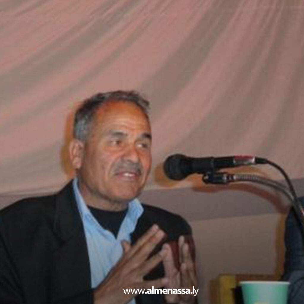 كاتب من الجيل المعني بهموم الثقافة 2 Extra 98.jpg2 98