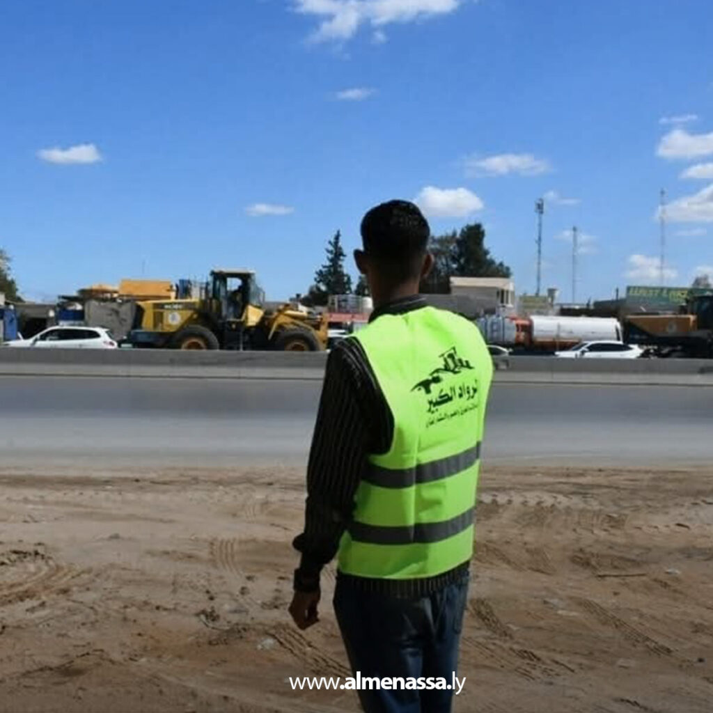 Extra1 4 بدء تنفيذ جسر مشاة ولي العهد بطريق المطار