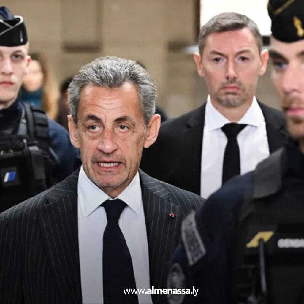 Extra1 94 لعنة أموال القذافي تُسقط ساركوزي خلف القضبان لخمس سنوات