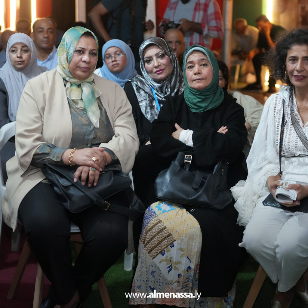 Extra11 108 انطلاق المهرجان الوطني الثالث عشر للفنون المسرحية في طرابلس تحت شعار "المسرح بالناس وللناس"