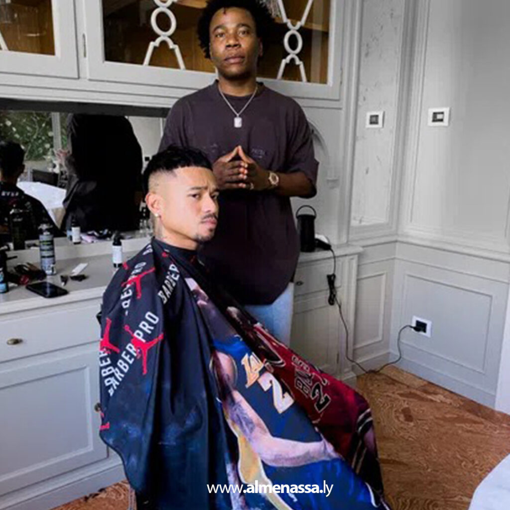 Extra11 112 قصة نجاح نيجيري.. من ضحية اتجار بالبشر في ليبيا إلى حلاق المشاهير في أوروبا