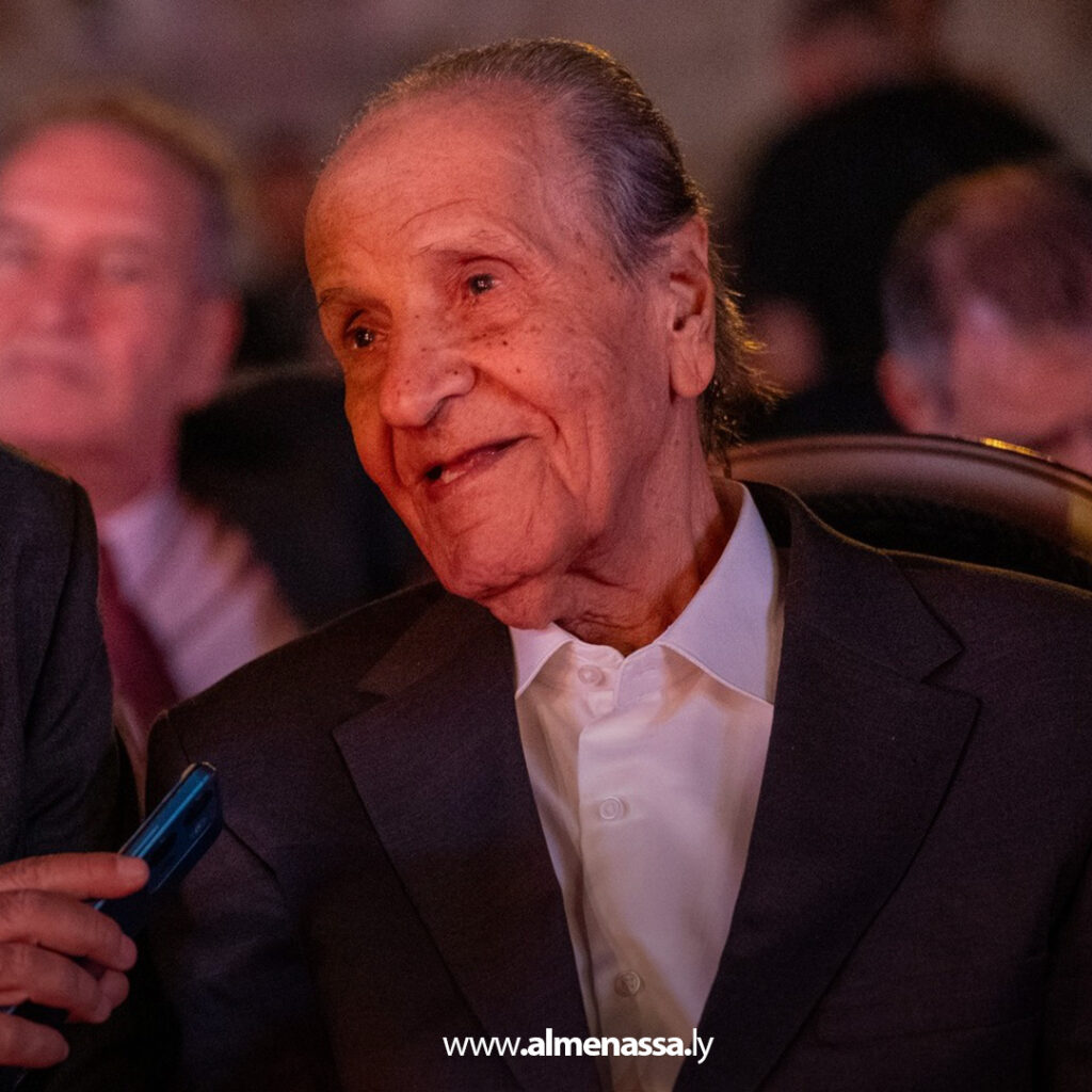 Extra11 12 رحيل الفنان القدير عبد اللطيف حويل عن عمر 96 عام بعد مسيرة حافلة بالعطاء الفني