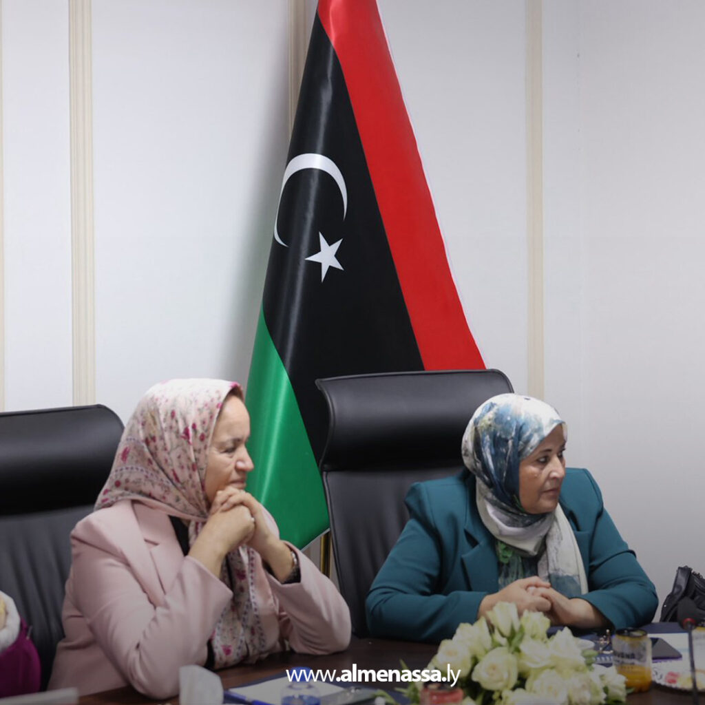 Extra11 122 وزيرة الدولة لشؤون المرأة تنظّم ندوة حول الصحة النفسية للمرأة في بيئة العمل