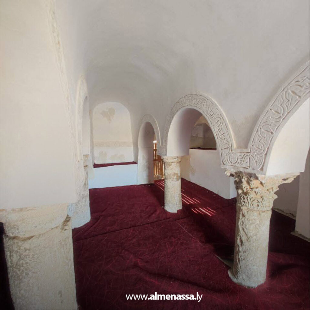 Extra11 2 جهاز إدارة المدن التاريخية يتفقد جامع بني حسن الأثري بالخمس