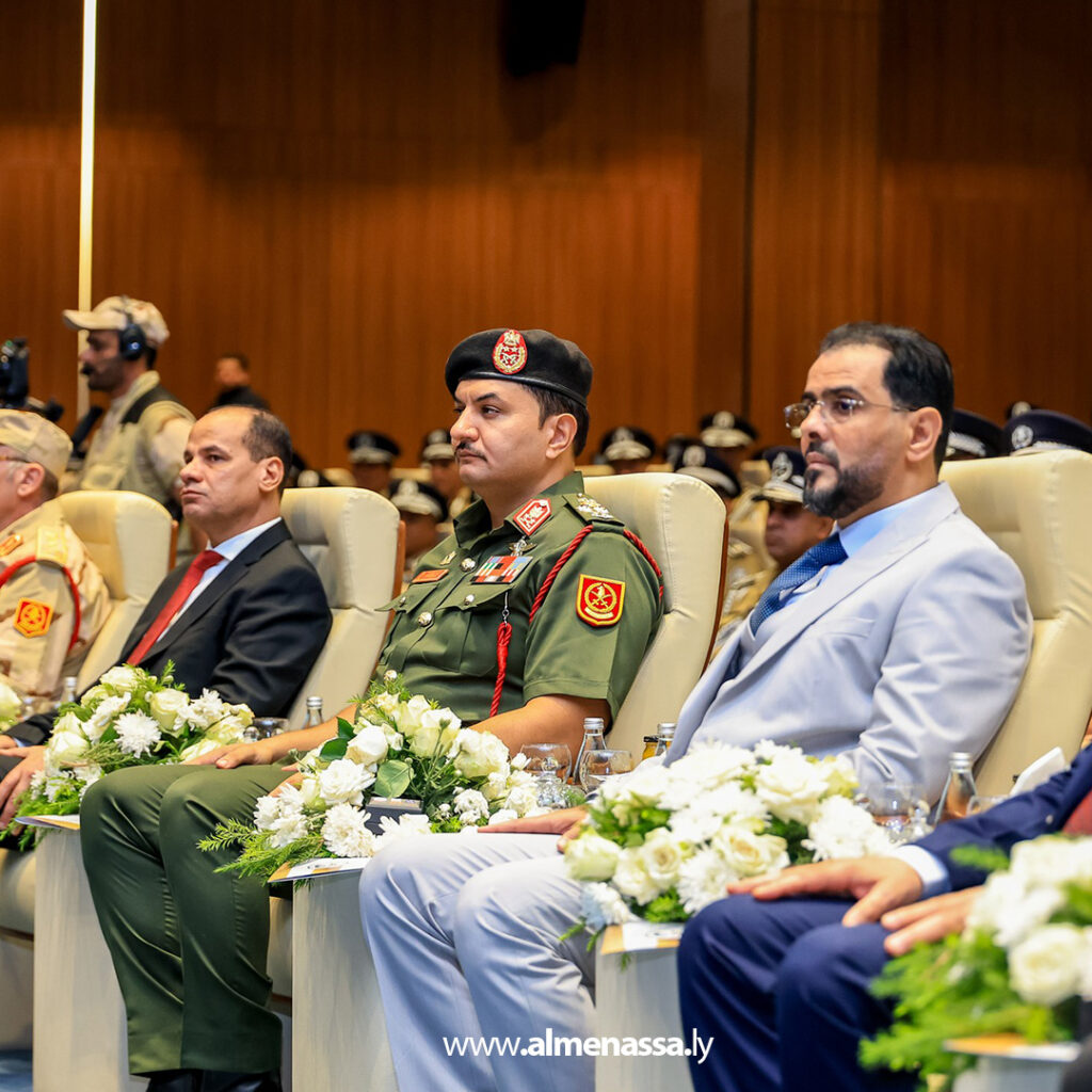 Extra111 12 نائب القائد العام يشارك في احتفال سبها بالذكرى 61 لتأسيس الشرطة الليبية ويؤكد دعم القوات المسلحة لتطويرها