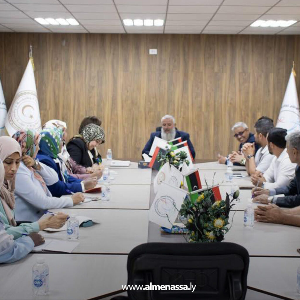 Extra111 28 المركز الوطني لعلاج وتأهيل المدمنين يبحث مع وزارة التربية توقيع اتفاقية حول توعية الطلاب بمخاطر المخدرات