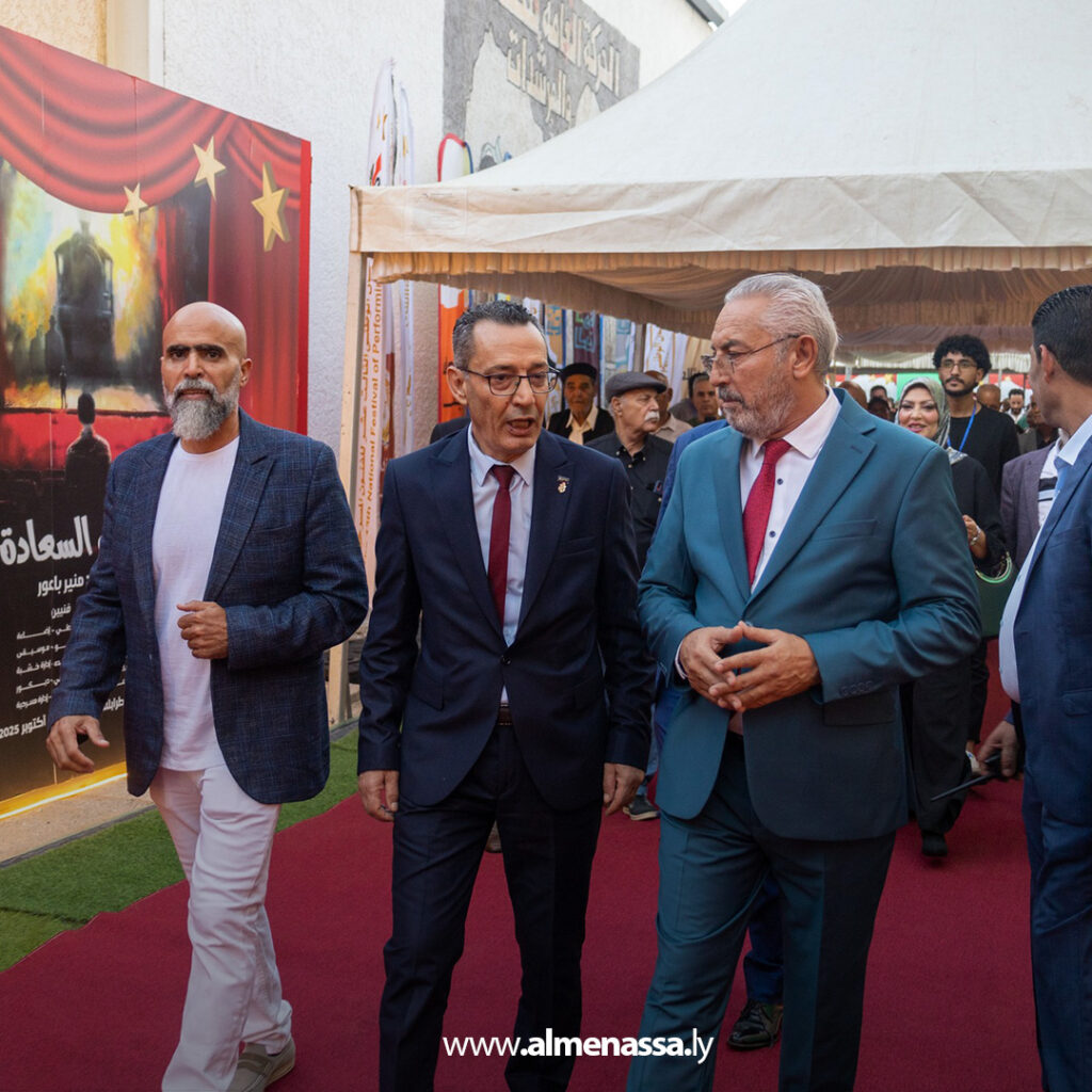 Extra111 55 انطلاق المهرجان الوطني الثالث عشر للفنون المسرحية في طرابلس تحت شعار "المسرح بالناس وللناس"