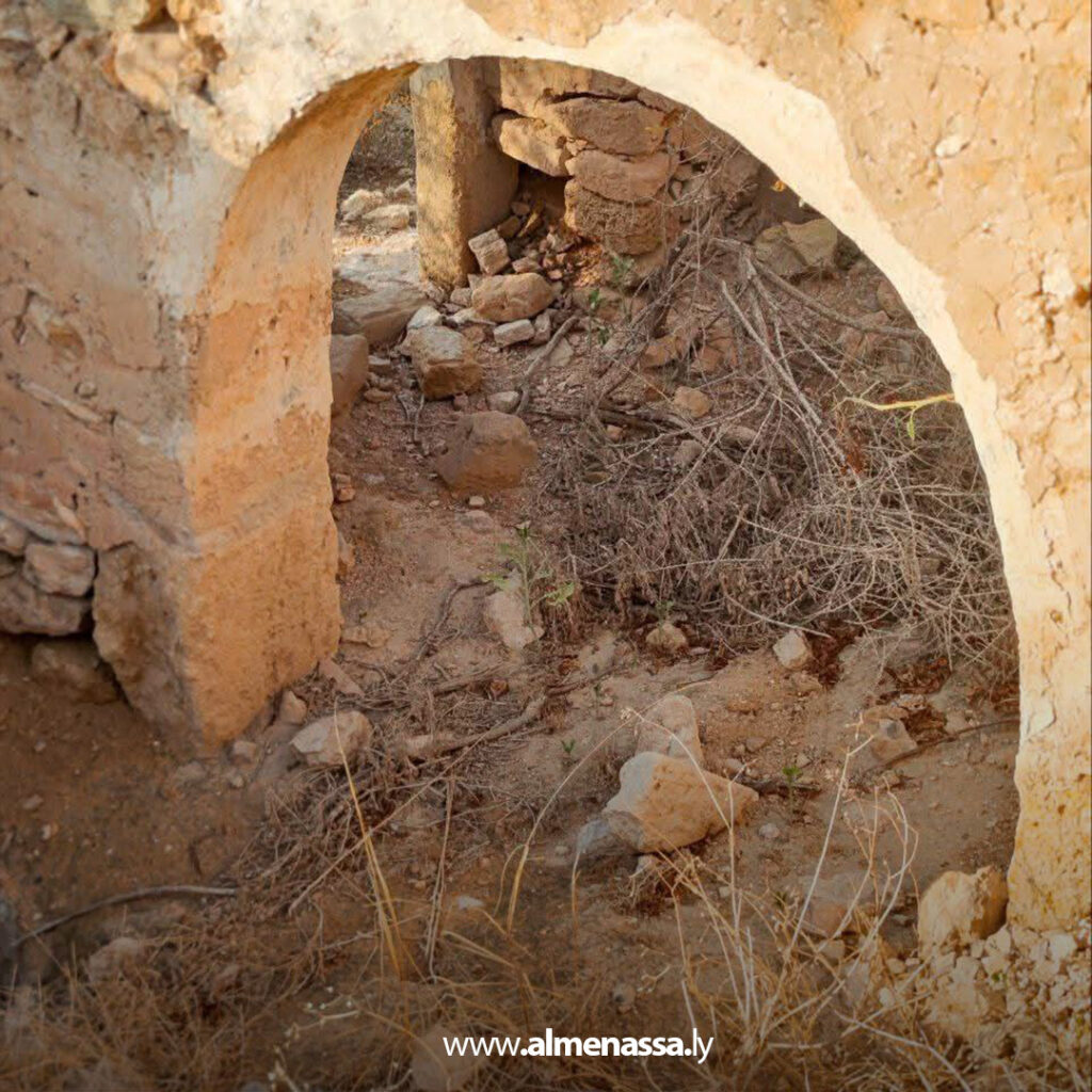 Extra1111 2 جهاز إدارة المدن التاريخية يتفقد جامع بني حسن الأثري بالخمس