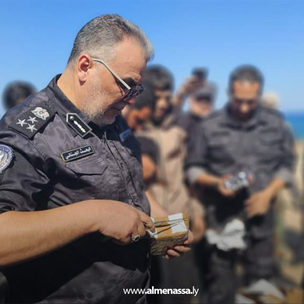 Extra11111 12 جهاز البحث الجنائي يُتلف 142 كيلوغرام من المخدرات في طبرق