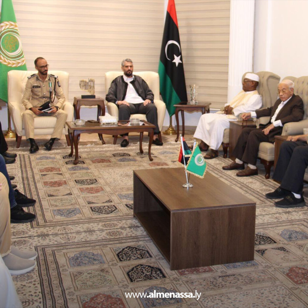 Extra11111 6 السفارة الليبية في القاهرة تكرّم طالبًا ليبيًا متفوقًا بأكاديمية الشرطة المصرية