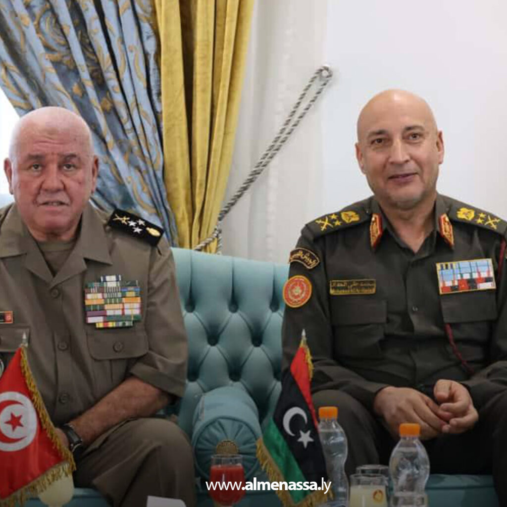 Extra111111 الحداد يشارك في أعمال الاجتماع السابع عشر لرؤساء أركان جيوش دول مبادرة (5+5) دفاع بتونس