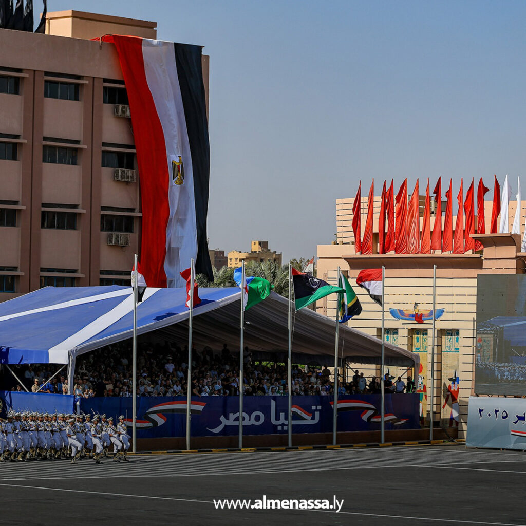 Extra1111111 4 نائب القائد العام يحضر حفل تخريج الكليات العسكرية بجمهورية مصر العربية