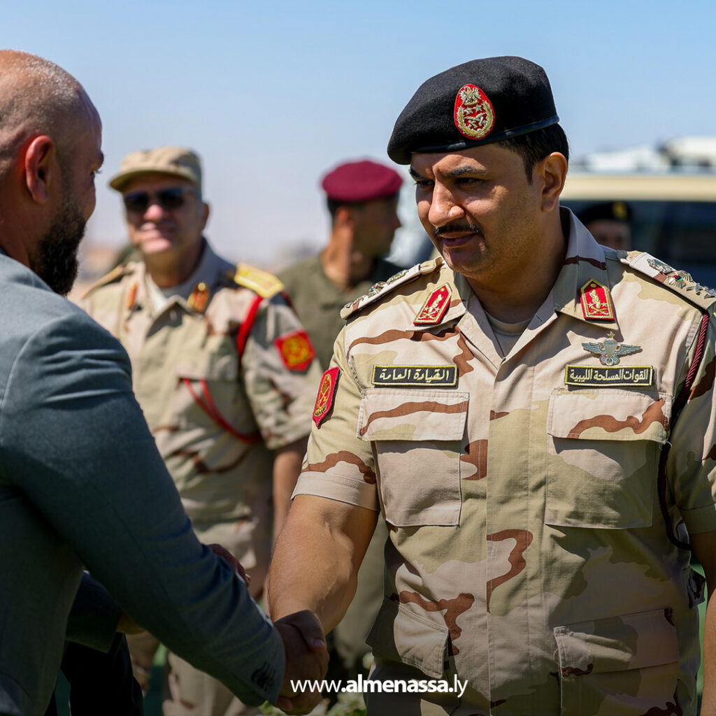 نائب القائد العام يضع حجر الأساس لمشروع القيادة العامة والمنطقة العسكرية الجنوبية في سبها 10 Extra111111111 12