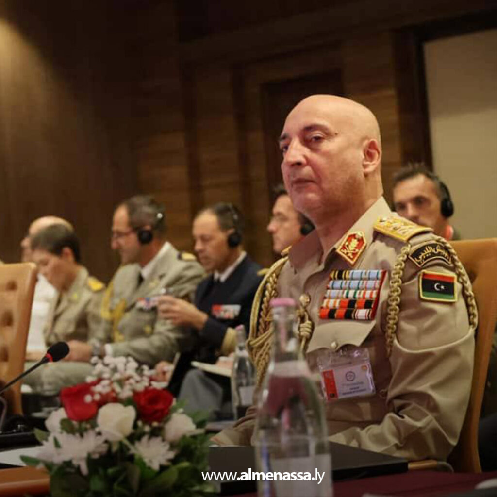 Extra11111111111111 الحداد يشارك في أعمال الاجتماع السابع عشر لرؤساء أركان جيوش دول مبادرة (5+5) دفاع بتونس