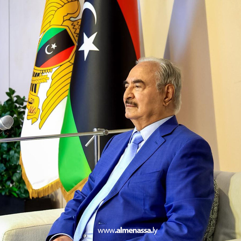 Extra11111111111111111111111 2 القائد العام يلتقي مشايخ وأعيان فزان لبحث سُبل المصالحة الوطنية ورسم خارطة طريق للأزمة الليبية