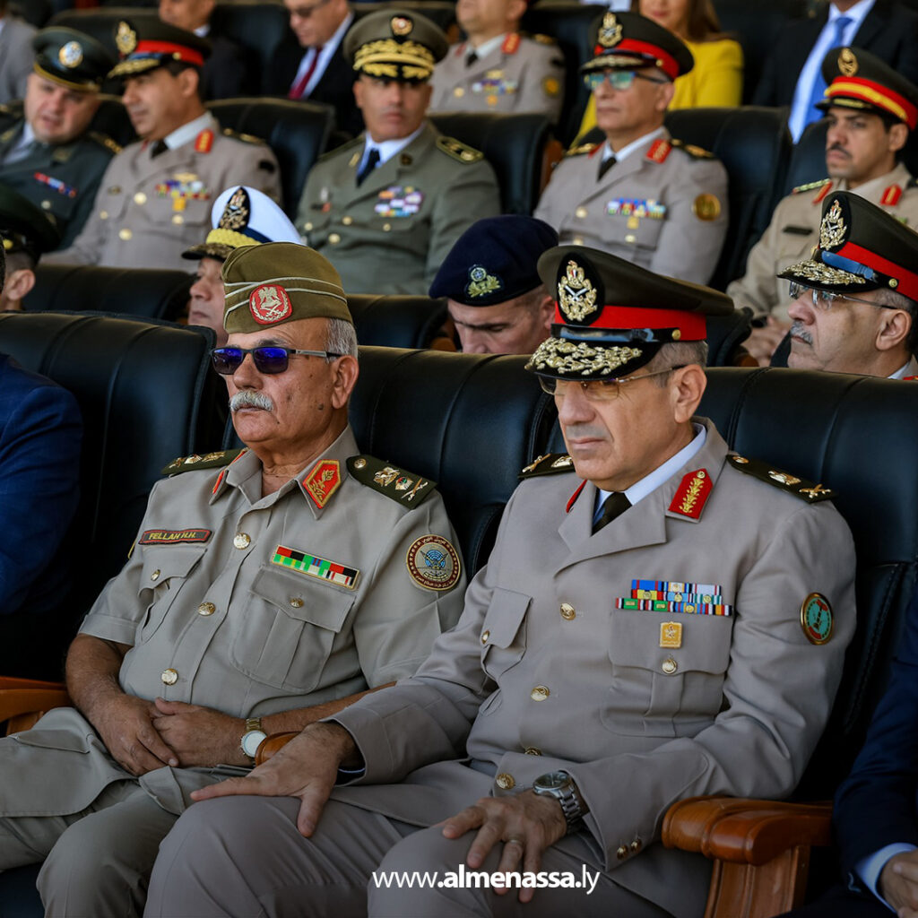 Extra111111111111111111111111111 نائب القائد العام يحضر حفل تخريج الكليات العسكرية بجمهورية مصر العربية