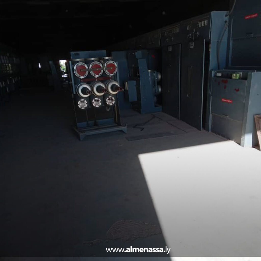 Extra2 13 الانتهاء من إدخال كوابل الجهد 30 ك.ف بمحطة وسط بنغازي ضمن مشروع دعم الشبكة الكهربائية