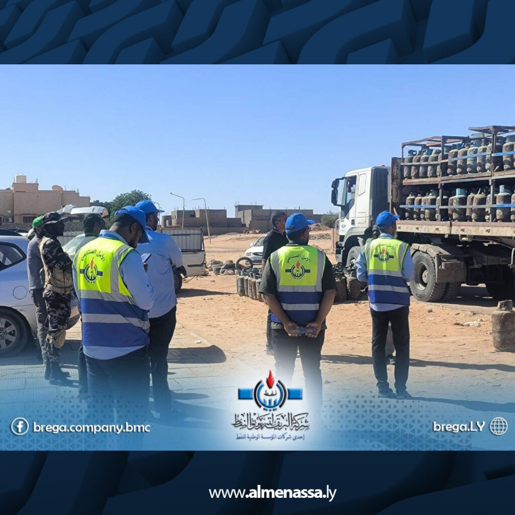 Extra2 20 وصول شحنة جديدة من أسطوانات الغاز إلى سبها