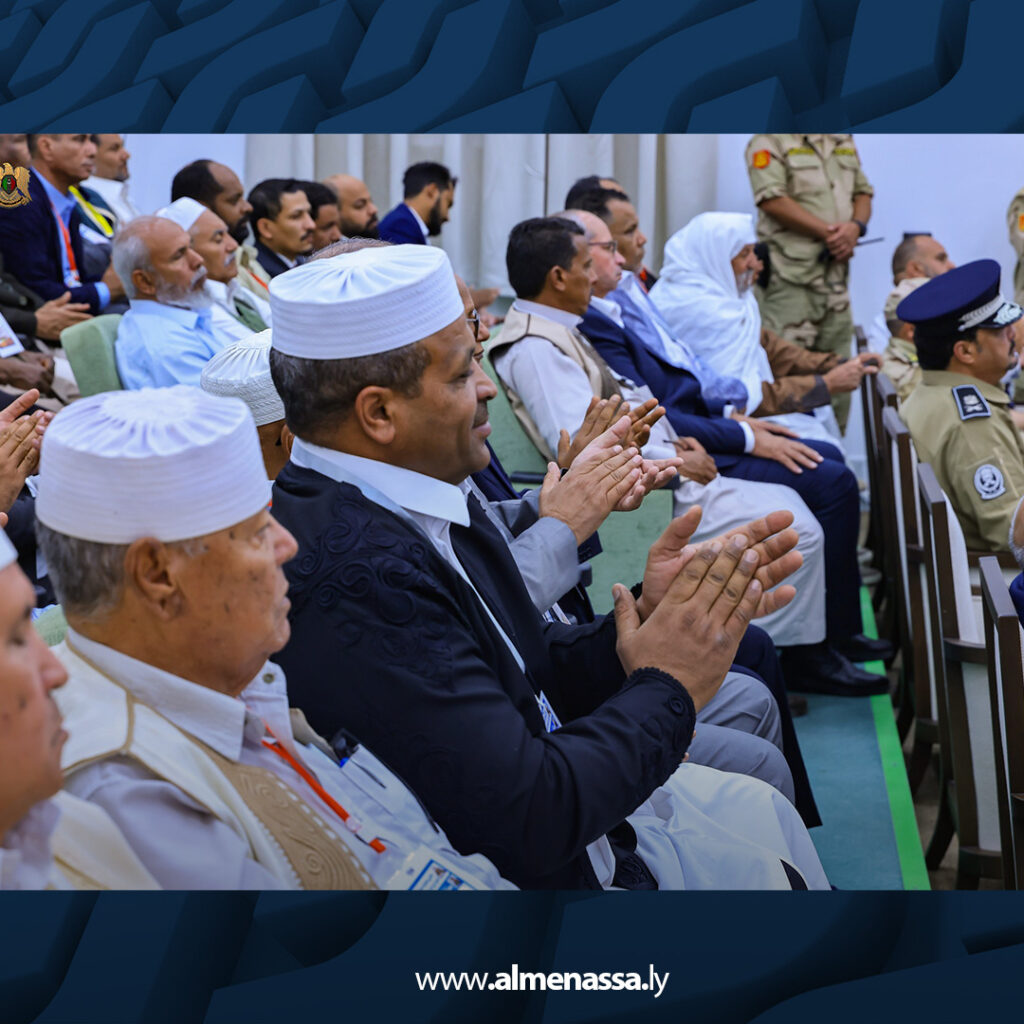 Extra6 15 في محطة جديدة من رحلة الوفاء.. نائب القائد العام يعلن من الجفرة انطلاق مشاريع الإعمار والتنمية