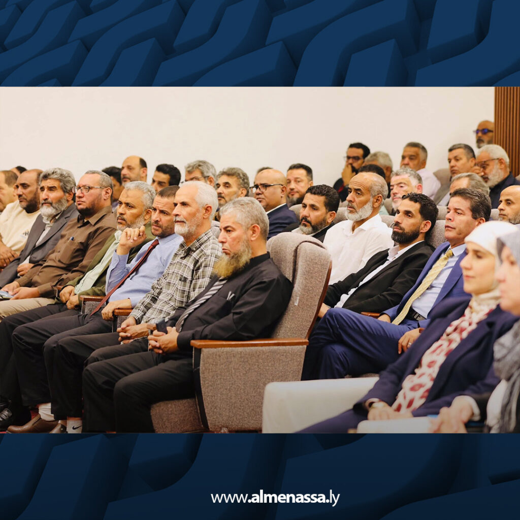 Extra7 6 مراقب التعليم بنغازي يعقد اجتماعا لمتابعة سير الدراسة وضمان انطلاقة ناجحة للعام الدراسي