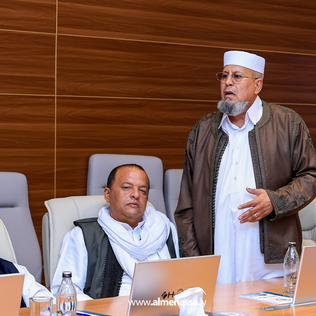 Extra 58 نائب القائد العام يشيد بمواقف قبيلة المقارحة الوطنية ودفاعها عن الأرض والعرض