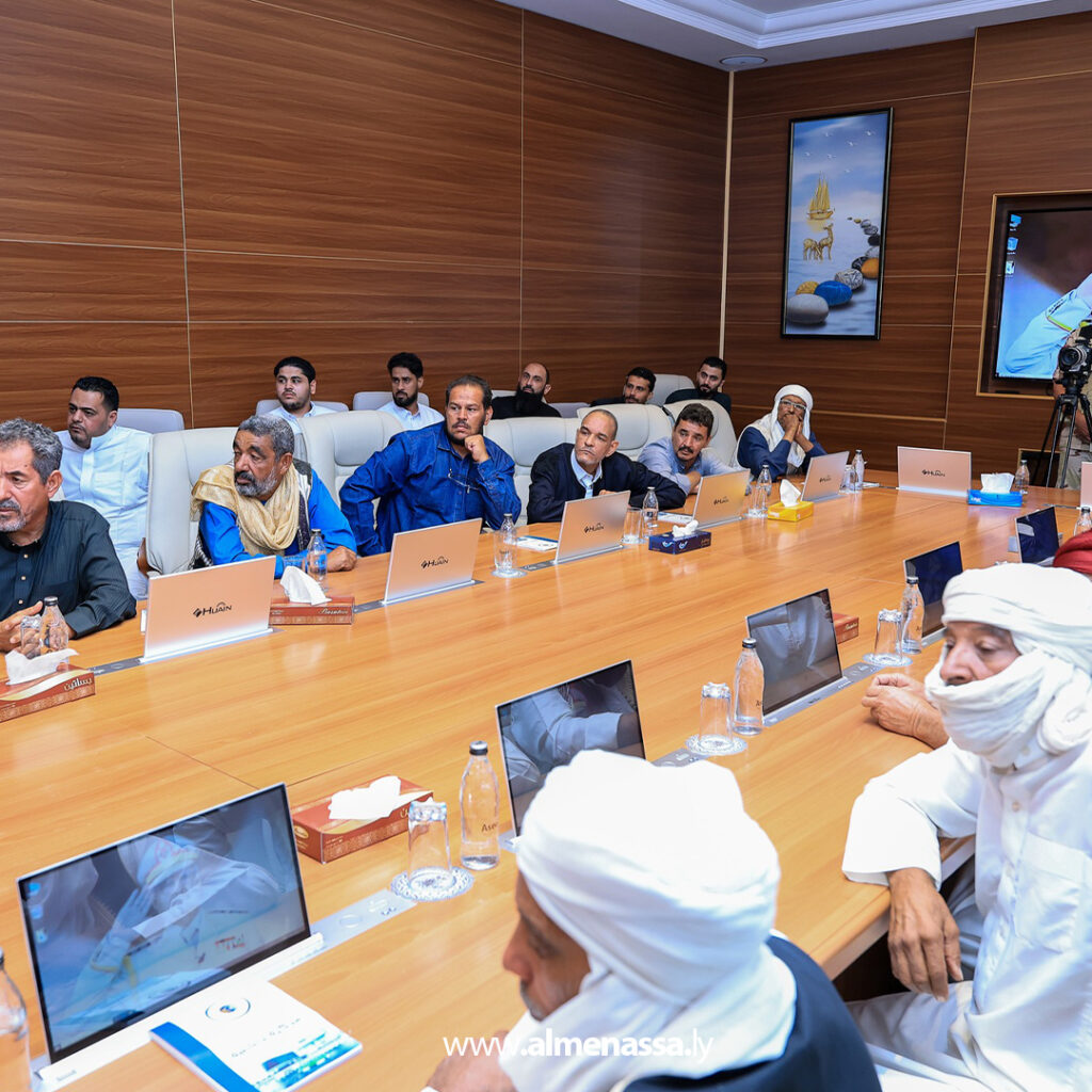 Extra 59 خلال لقائهم نائب القائد العام .. قبيلة القذاذفة تؤكد دعمها الكامل لكل المبادرات الرامية لتحقيق المصالحة الوطنية