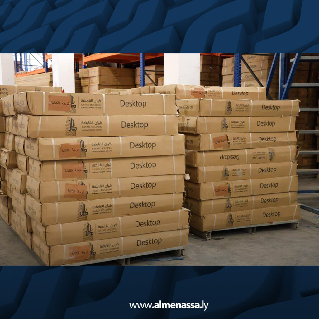 extra Recovered2 15 وزارة التعليم تستلم شحنة من المقاعد الدراسية الجديدة