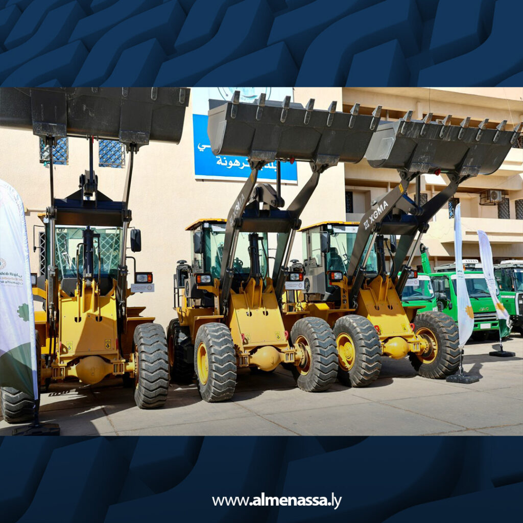 extra Recovered6 6 وزارة الحكم المحلي تسلم معدات بلدية جديدة لترهونة لتحسين الخدمات