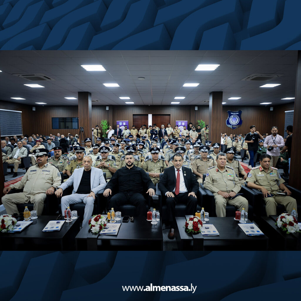 وزارة الداخلية تحتفل بتخريج أول دفعة من طياري وفنيي طيران الشرطة 7 extra Recovered8 4 وزارة الداخلية تحتفل بتخريج أول دفعة من طياري وفنيي طيران الشرطة