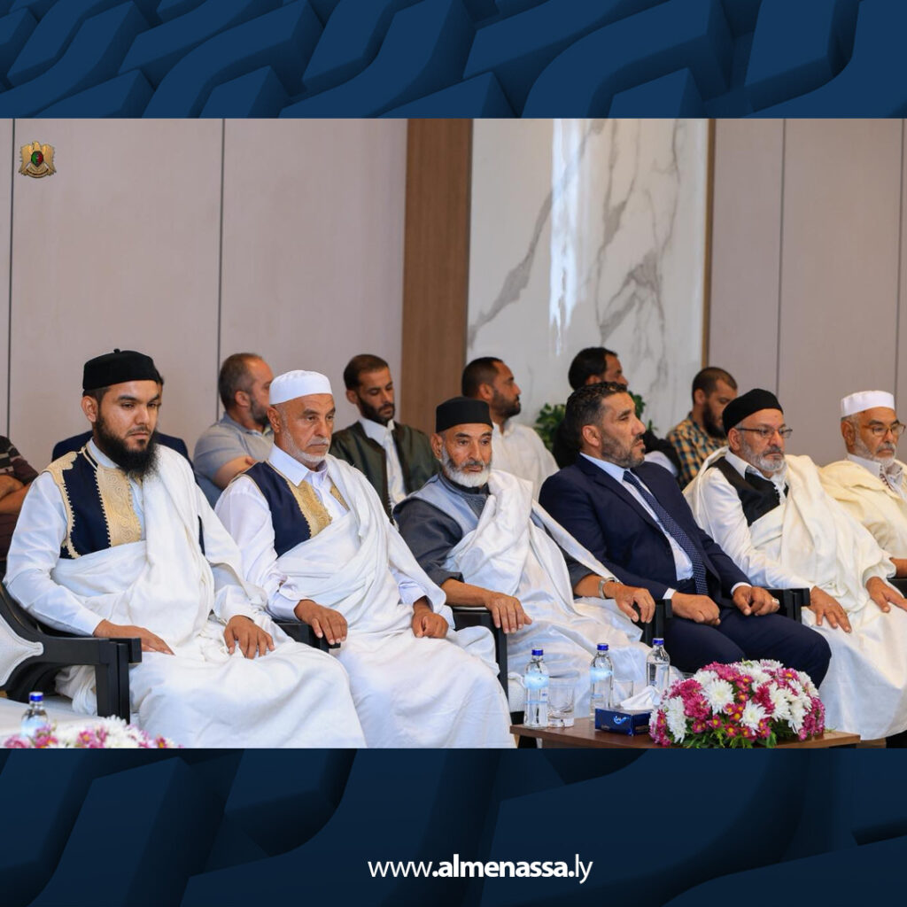 05 1 مشايخ وحكماء الزنتان يشيدون بدور الفريق ركن باسم البوعيشي في إعمار المدينة