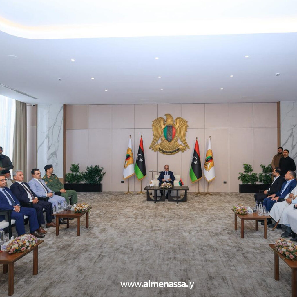 Extra 1.jpg1111 1 القائد العام يستقبل أعيان الساحل الغربي ويؤكد أن إصلاح الدولة لن يتحقق إلاّ بقرار شعبي يضع حداً لمسارات العبث