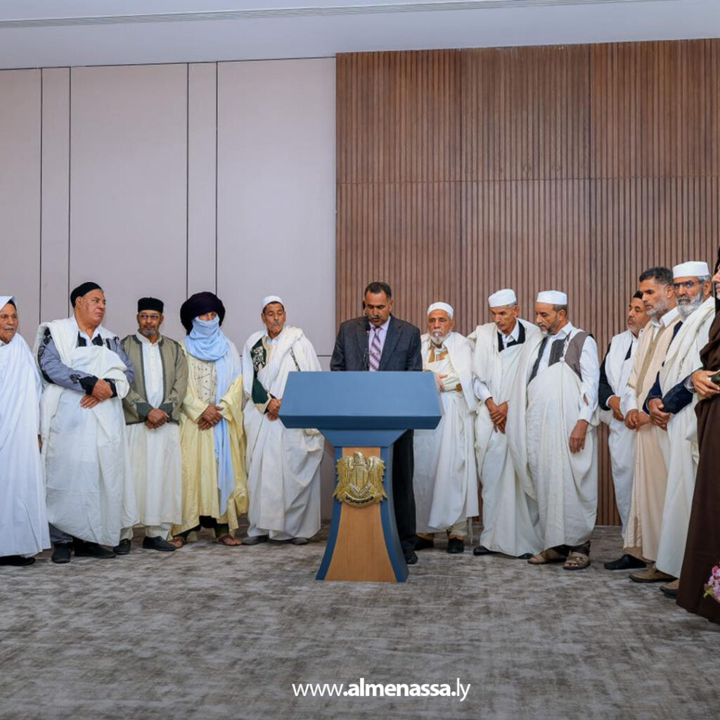 Extra 1.jpg1111111 1 القائد العام يستقبل أعيان الساحل الغربي ويؤكد أن إصلاح الدولة لن يتحقق إلاّ بقرار شعبي يضع حداً لمسارات العبث