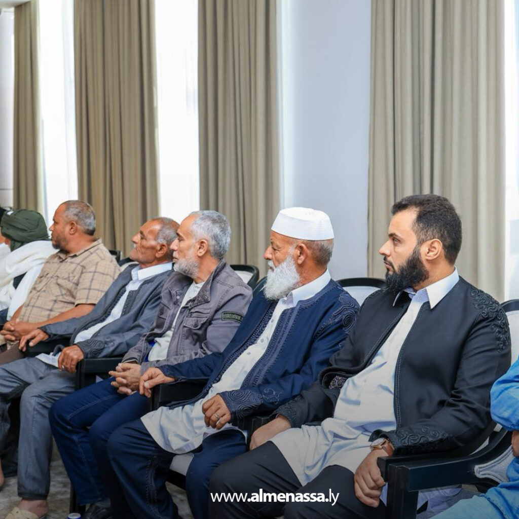 Extra 1.jpg1111111111 1 القائد العام يستقبل أعيان الساحل الغربي ويؤكد أن إصلاح الدولة لن يتحقق إلاّ بقرار شعبي يضع حداً لمسارات العبث