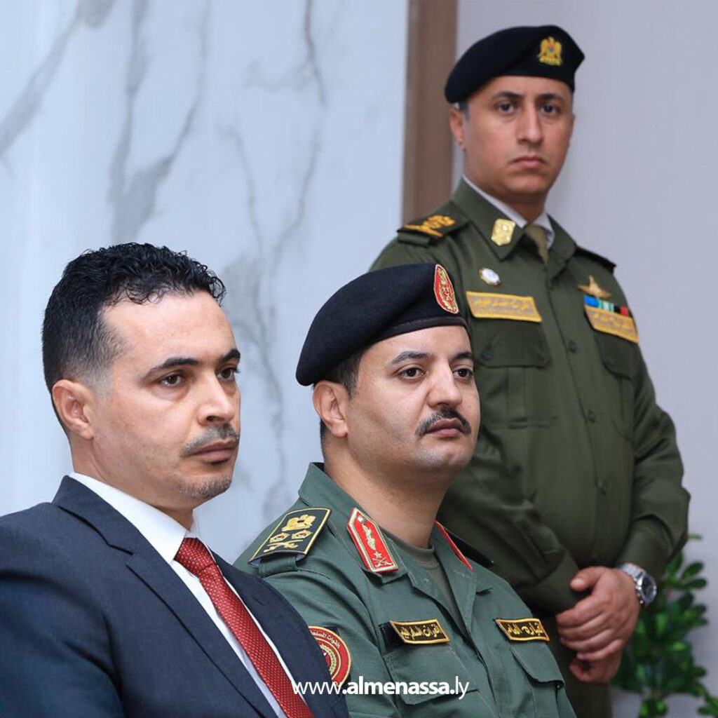 Extra 1.jpg111111111111 1 القائد العام يستقبل مشايخ قبائل مدن ومناطق الجبل الغربي وباطن الجبل