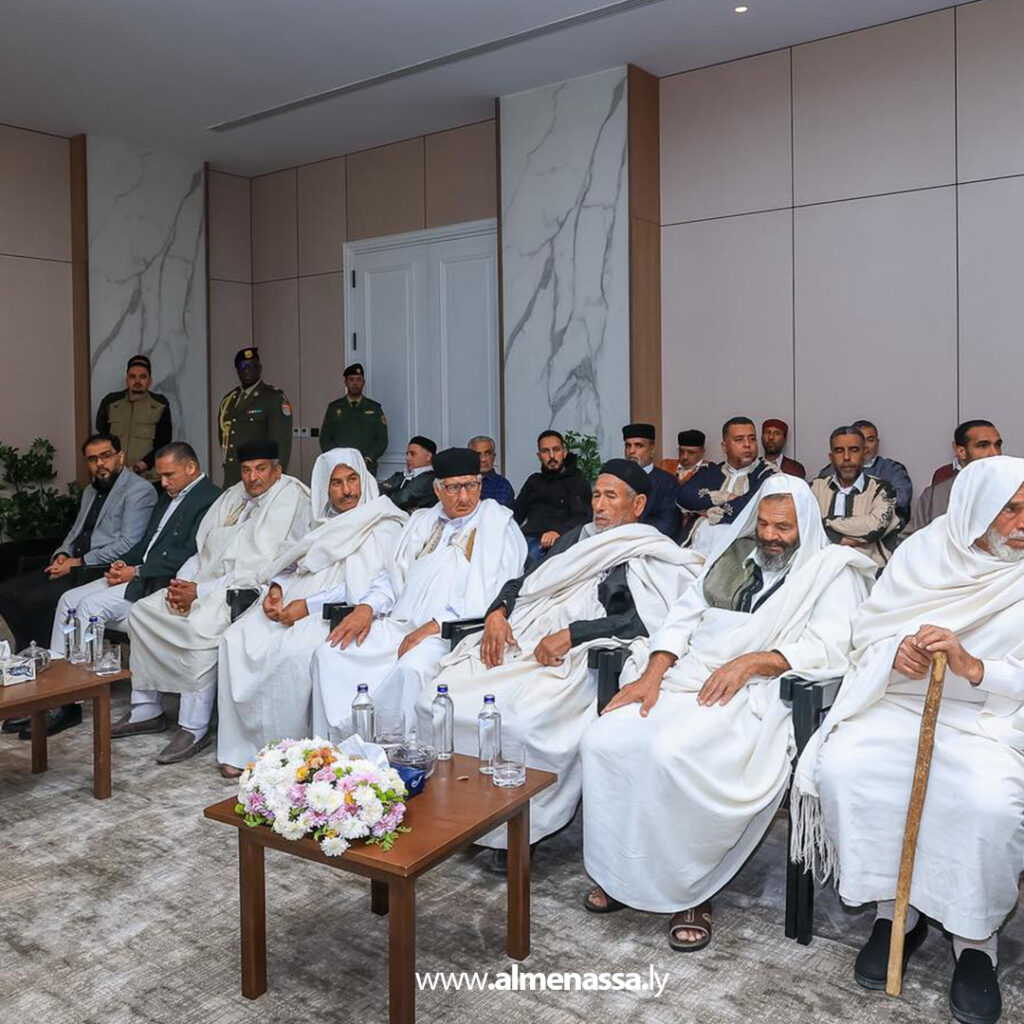 Extra 1.jpg111111111111111 1 القائد العام يستقبل مشايخ قبائل مدن ومناطق الجبل الغربي وباطن الجبل