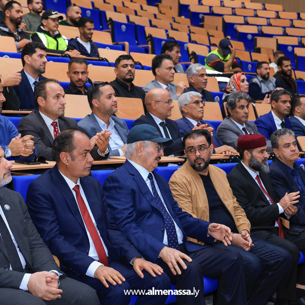 Extra 1.jpg111111111111111111111111 1 القائد العام للقوات المسلحة المشير خليفة حفتر يتفقد مشاريع الإعمار في مدينة بنغازي