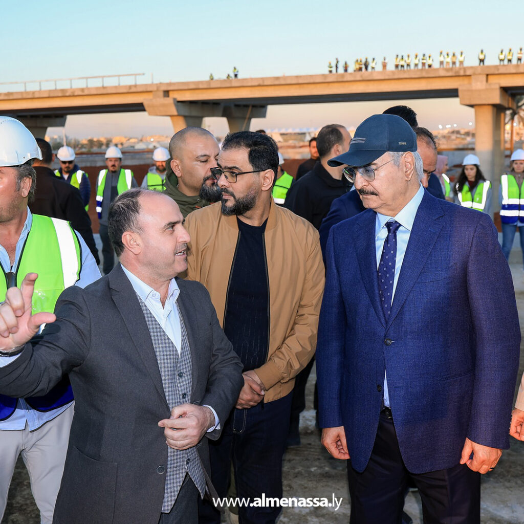 Extra 1.jpg1111111111111111111111111111 1 القائد العام للقوات المسلحة المشير خليفة حفتر يتفقد مشاريع الإعمار في مدينة بنغازي