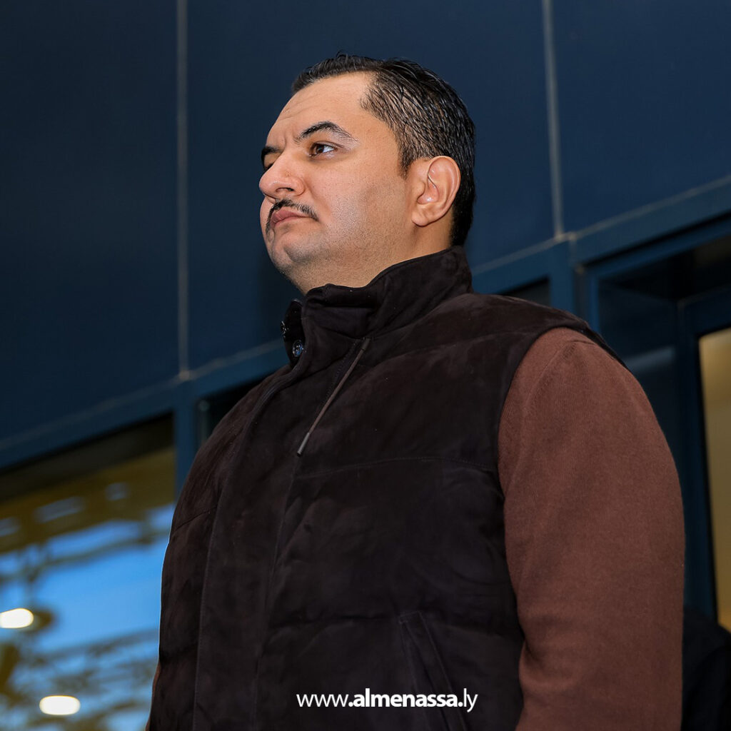 Extra 1.jpg1 1 القائد العام يفتتح ملعب الاتحاد العسكري في مدينة المشير بحضور حكومي وعسكري