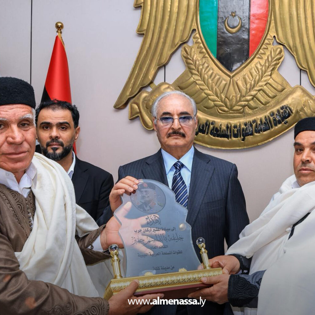 Extra 10.jpg18 10 القائد العام يستقبل مشايخ وأعيان وحكماء قبائل مدينة ككلة في مدينة المشير العسكرية