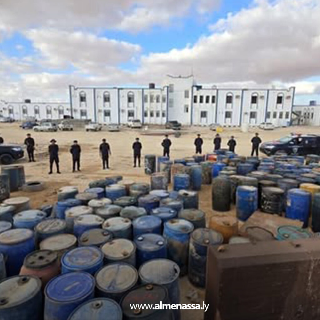 Extra 10.jpg1 10 إحباط مخطط لتهريب الوقود في إمساعد وضبط كميات كبيرة جاهزة للاتجار غير المشروع