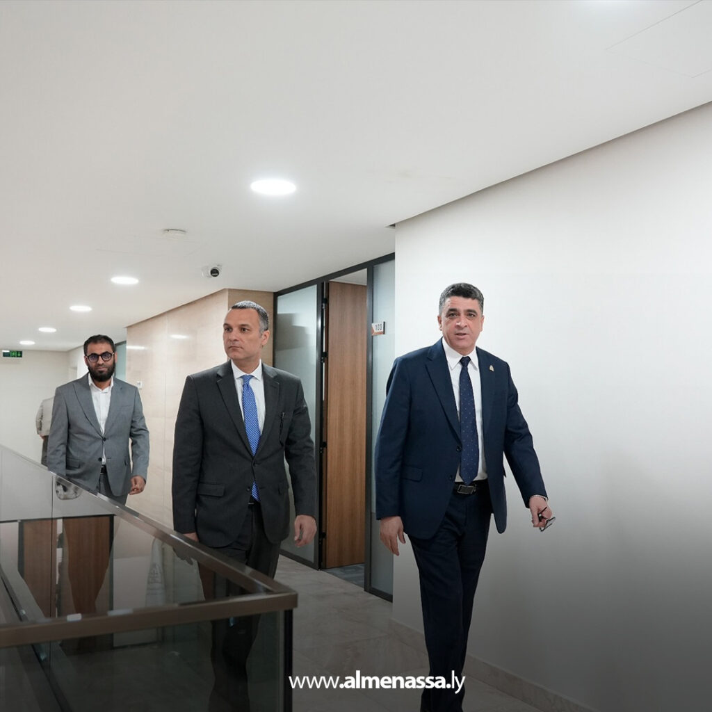 Extra 100.jpg2 100 شكشك يستقبل السفير المصري لمناقشة مشاريع الشركات المصرية ومراقبة المال العام