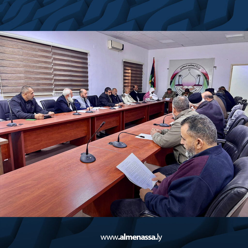 Extra 105.jpg1 105 بلدية الزاوية الغرب تناقش تحديات عمل المخاتير وملفات المرضى المزمنين