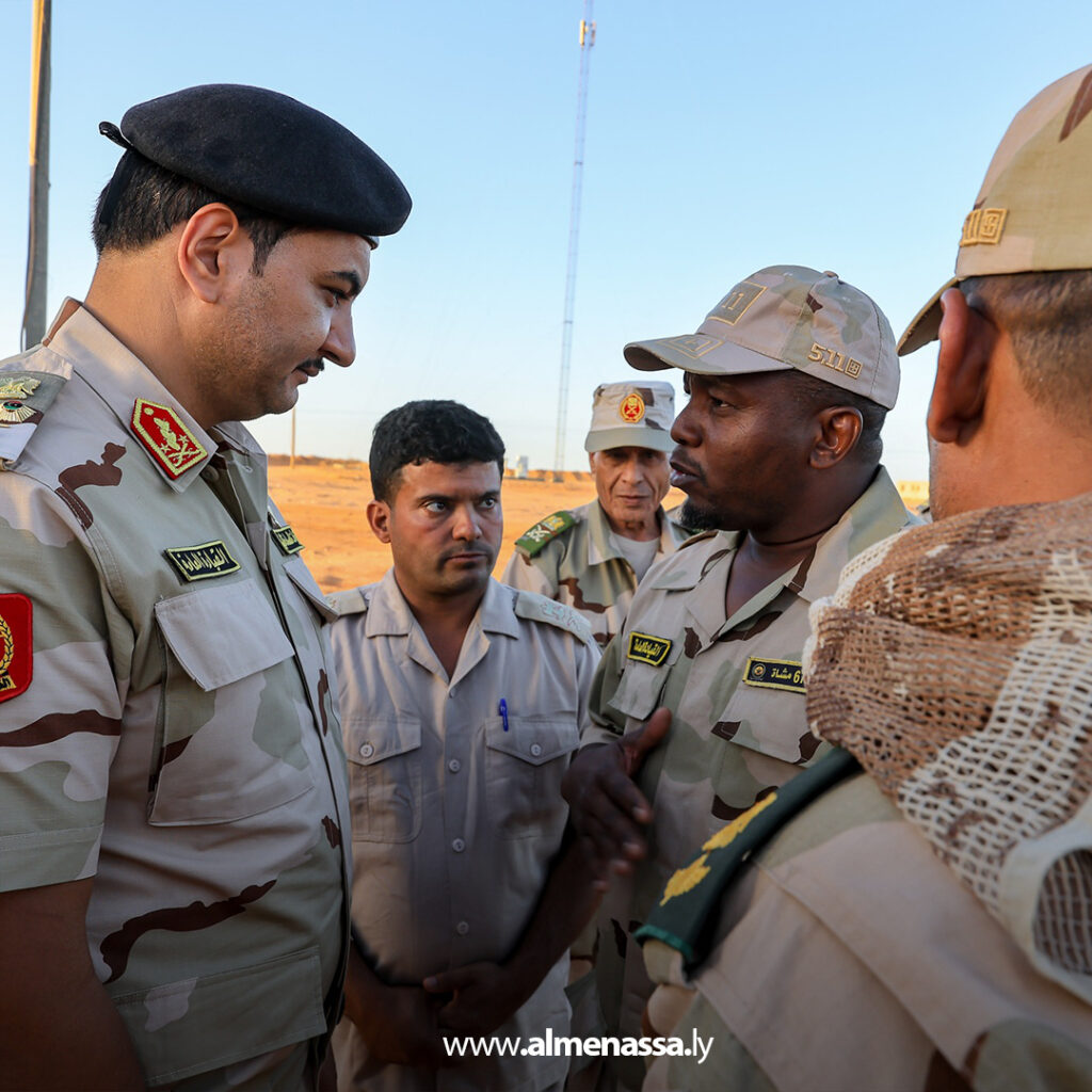 نائب القائد العام يتفقد قاعدة الويغ ويؤكد اهتمام القيادة العامة بأوضاع سكان المناطق الحدودية 11 Extra 11.jpg11 11 نائب القائد العام يتفقد قاعدة الويغ ويؤكد اهتمام القيادة العامة بأوضاع سكان المناطق الحدودية