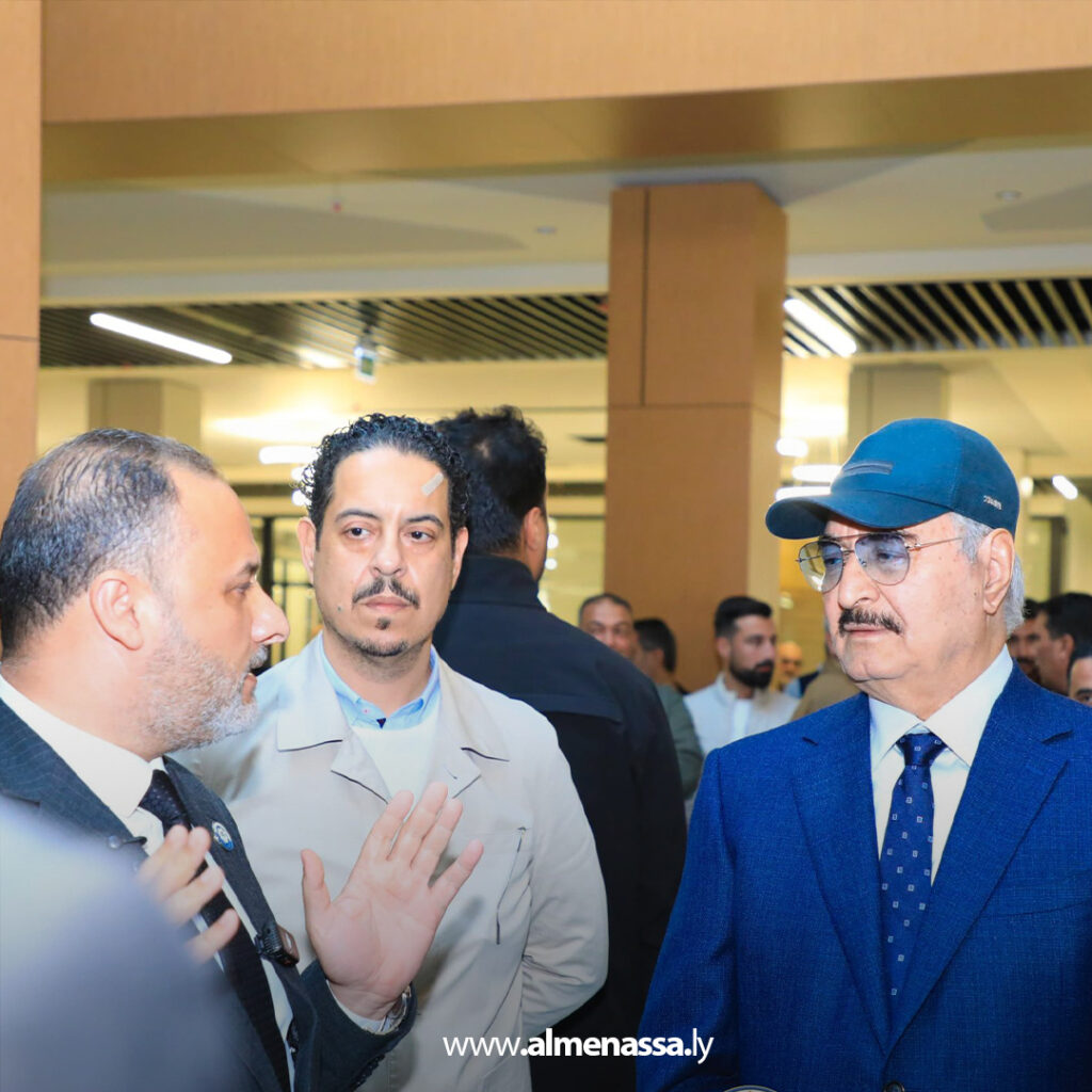 Extra 11.jpg16 11 القائد العام يزور جامعة بنغازي ويطلع على آخر مستجدات أعمال الإعمار التي يشرف عليها صندوق التنمية