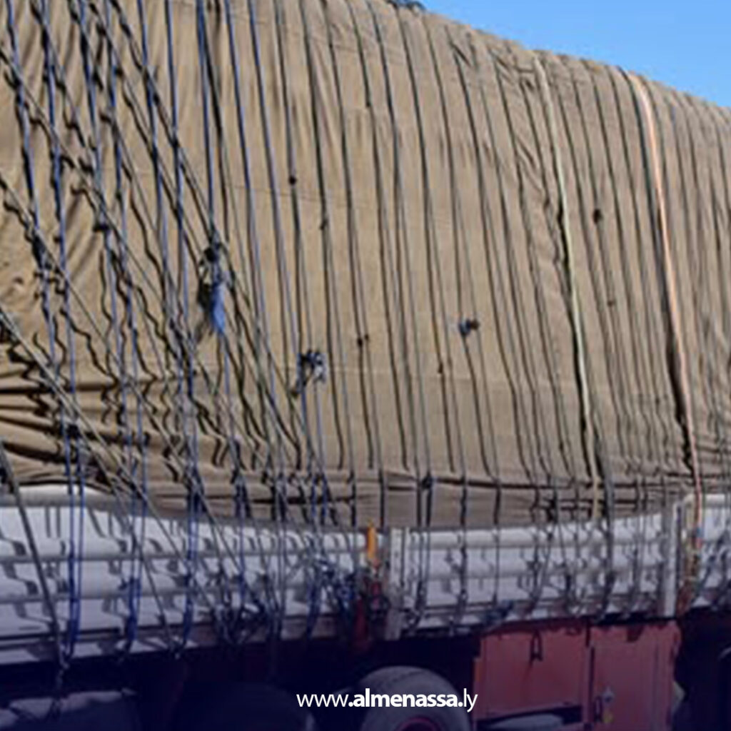 Extra 11.jpg1 11 أمن الشاطئ يوقف خمس شاحنات غذائية مخالِفة محمّلة بمواد غذائية