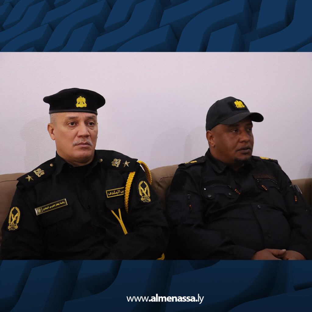 Extra 119.jpg2 119 جهاز الحرس البلدي يناقش آليات الارتقاء بالإدارات ووضع خطط تنظيمية جديدة