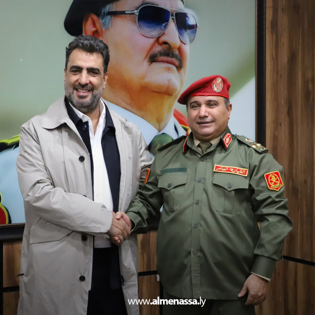 Extra 128.jpg2 128 الفريق أول خيري التميمي يبحث وزير الكهرباء إمدادات الكهرباء لمشاريع القيادة العامة