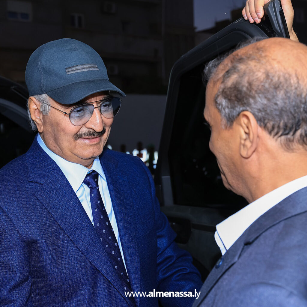 Extra 16.jpg1111 16 القائد العام للقوات المسلحة المشير خليفة حفتر يتفقد مشاريع الإعمار في مدينة بنغازي